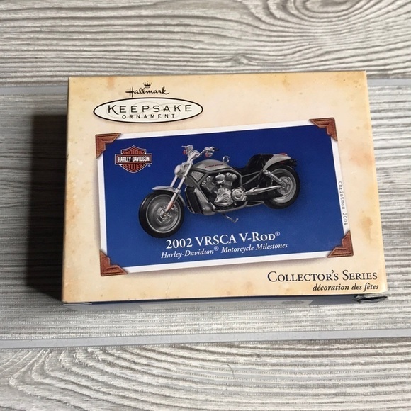 Hallmark Harley Davidson 2002 VRSCA V-Rod - Picture 1 of 4